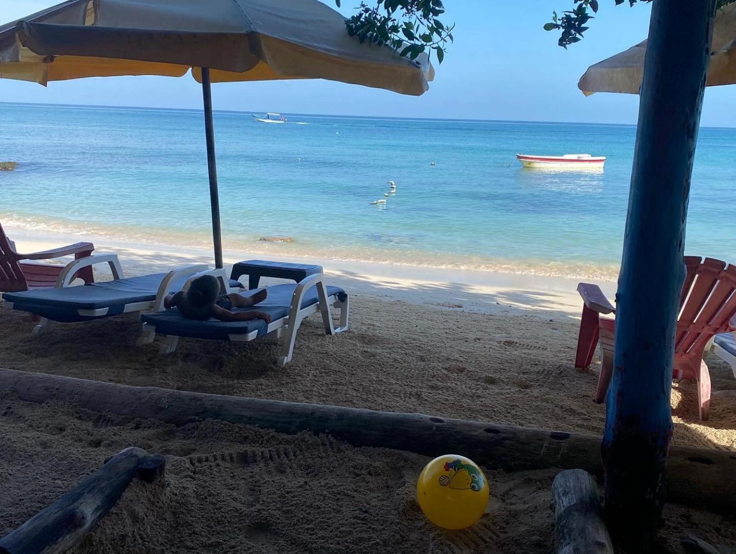 Posada Shekinah Baru Playa Blanca Buitenkant foto